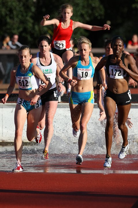 2010 Payton Jordan-094.JPG - 2010 Payton Jordan Invitational, May 1, Cobb Track and Angell Field, Stanford, California.